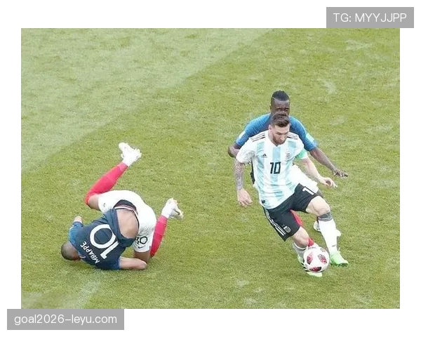 梅西离队引发财政震荡，球队重组面临严峻挑战