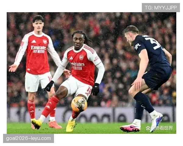 萨卡持续闪耀赛场，创个人进球新纪录引关注