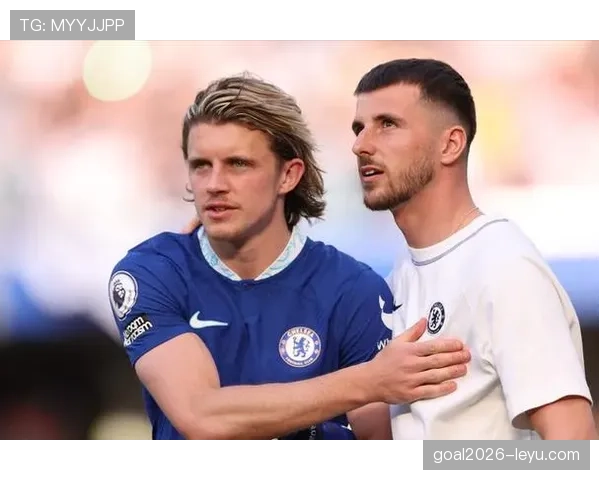 切尔西重建进程仍未完成：阶段性成果显现，竞争格局仍处调整期